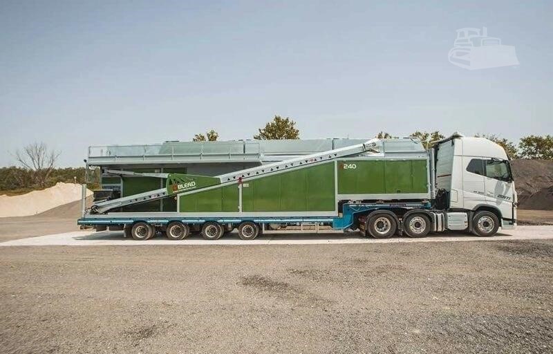 2026 Blend A240 — listing photo 5