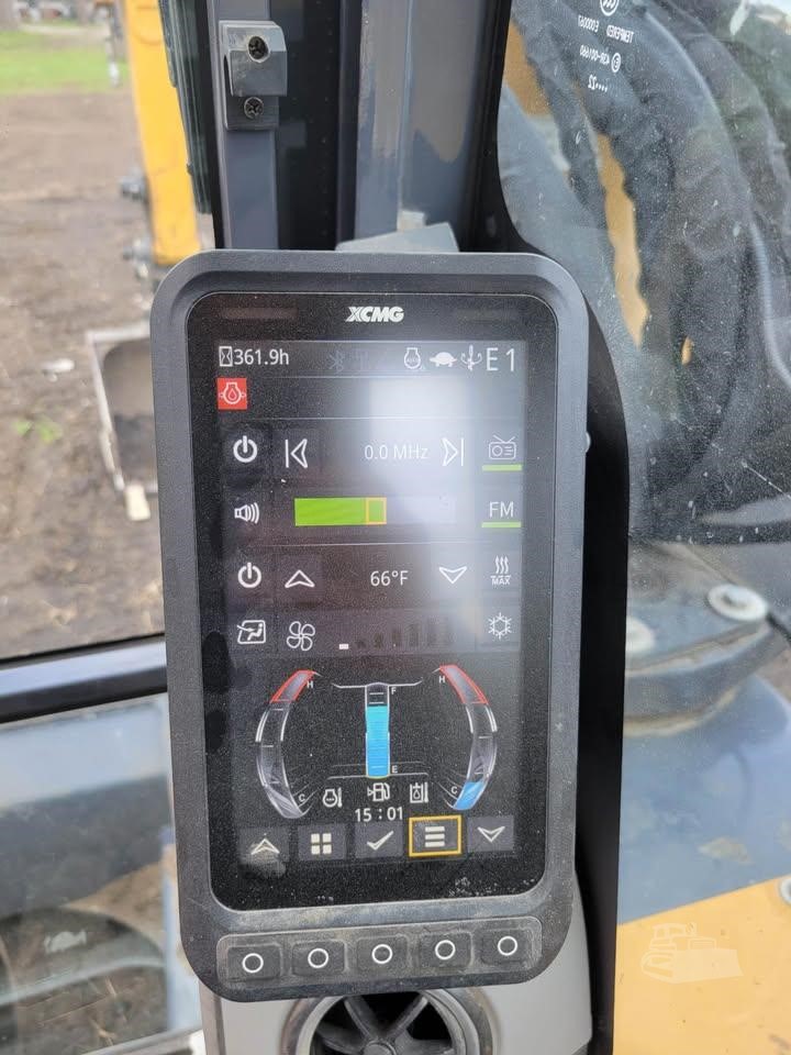 2023 XCMG XE80U — listing photo 4